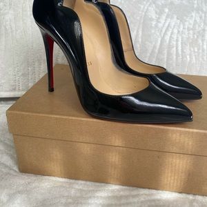 Christian louboutin hot chick heels